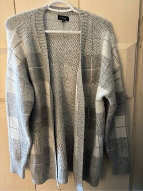 Eclipse Gray and Light Gray Open Cardigan